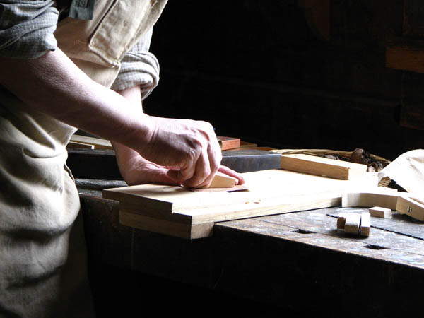Nuestra <strong>carpintería de madera en  Rubí</strong> es una empresa de <strong>herencia familiar</strong>, por lo que  contamos con gran <strong>experiencia </strong>en la profesión.